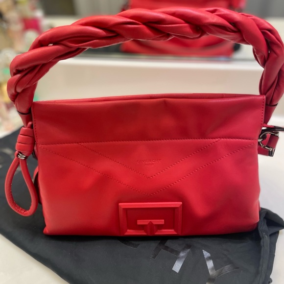 Authentic Designer purse. Givenchy - Picture 2 of 12